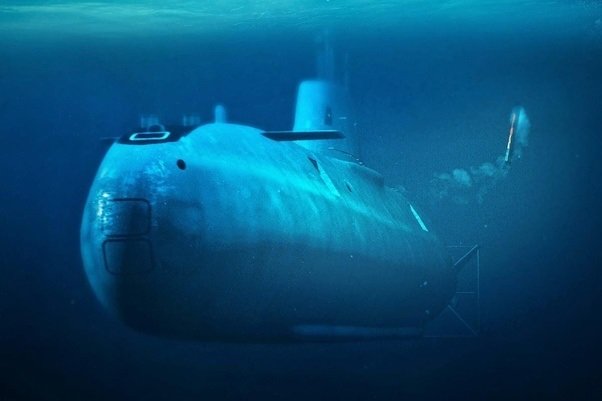 Submerged Success: The Role of Underwater Services in Modern Shipping